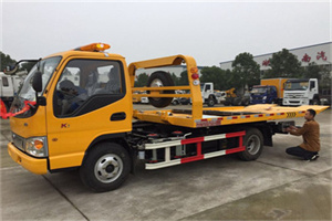 牧野哪里有拖车服务